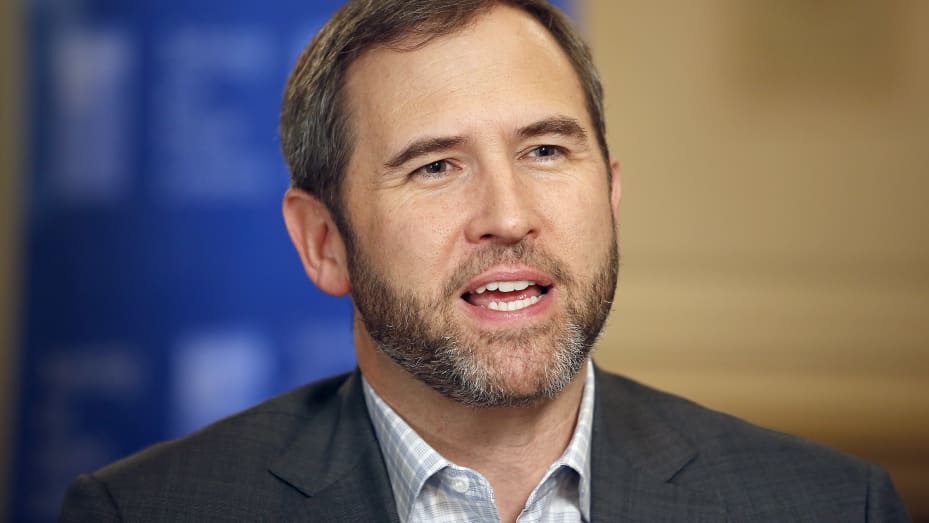 Brad Garlinghouse warns again against giving away XRP its all