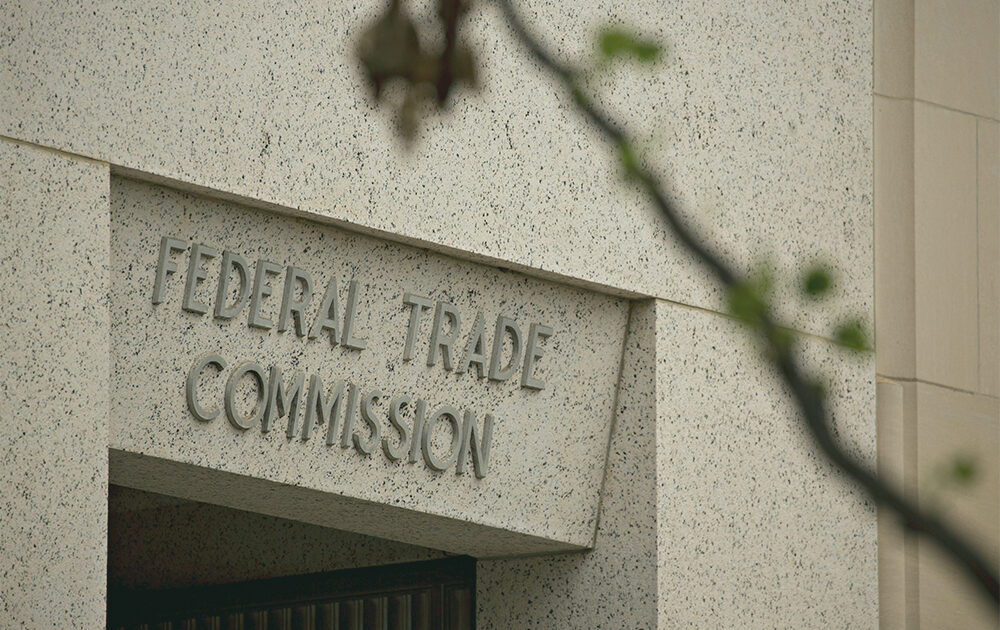 Федеральная торговая комиссия выпустила новое предупреждение о мошенничестве с криптовалютой 1000x630 1