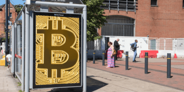 Coinbase's Free Bitcoins Super Bowl Ads are causing websites to