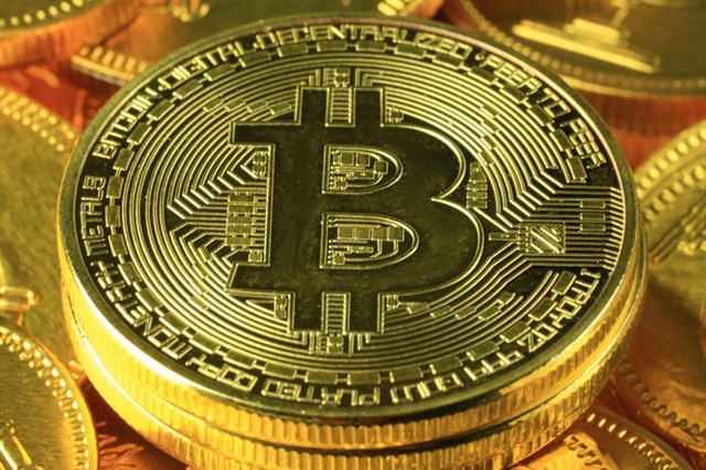 Once expected to become digital gold Bitcoin disappoints amid Ukraine