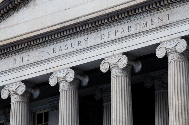 O Tesouro dos EUA reafirma que criptomineradores, stakers e codificadores não seriam considerados corretores pelo IRS.