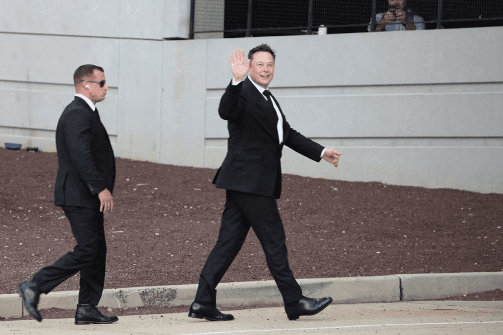 Elon Musk Will File A Lawsuit Against Twitter, Trying To Cancel The Deal 2 Elon musk