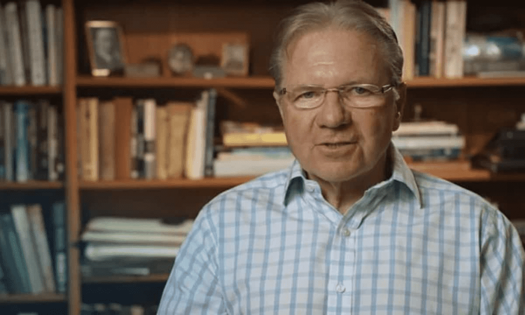 Billionaire Thomas Peterffy Plans To Buy More Bitcoins