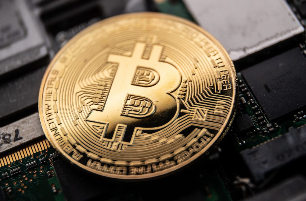 CZ Discusses The Effectiveness Of Bitcoin Mining While Criticizing Banks' Energy Consumption 2 CZ Discusses The Effectiveness Of Bitcoin Mining While Criticizing Banks' Energy Consumption