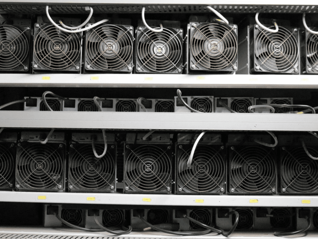 Bitcoin Miner Iris Energy Strucks An Equity Purchase Deal Worth $100 Million With B. Riley