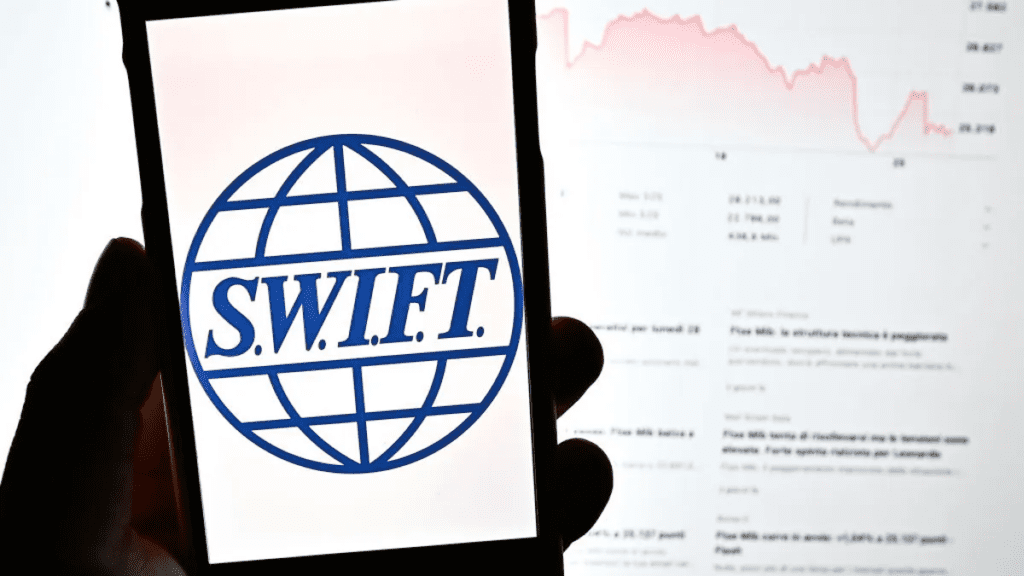 SWIFT Partners With Chainlink On A Cross-chain Interoperability Protocol 1 SWIFT Partners With Chainlink On A Cross-chain Interoperability Protocol