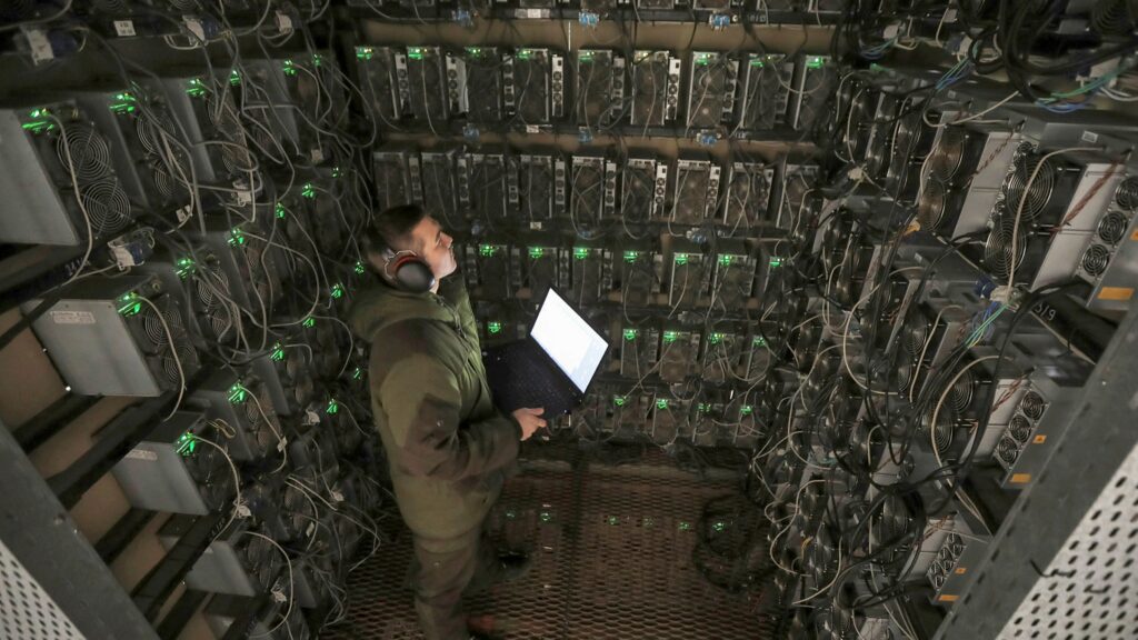 Kazakhstan Receives Electricity From Russia For Its Crypto Miners