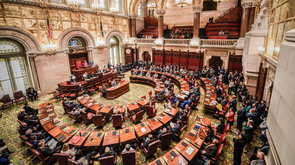 New York Governor Hochul Signs Partial Crypto Mining Ban