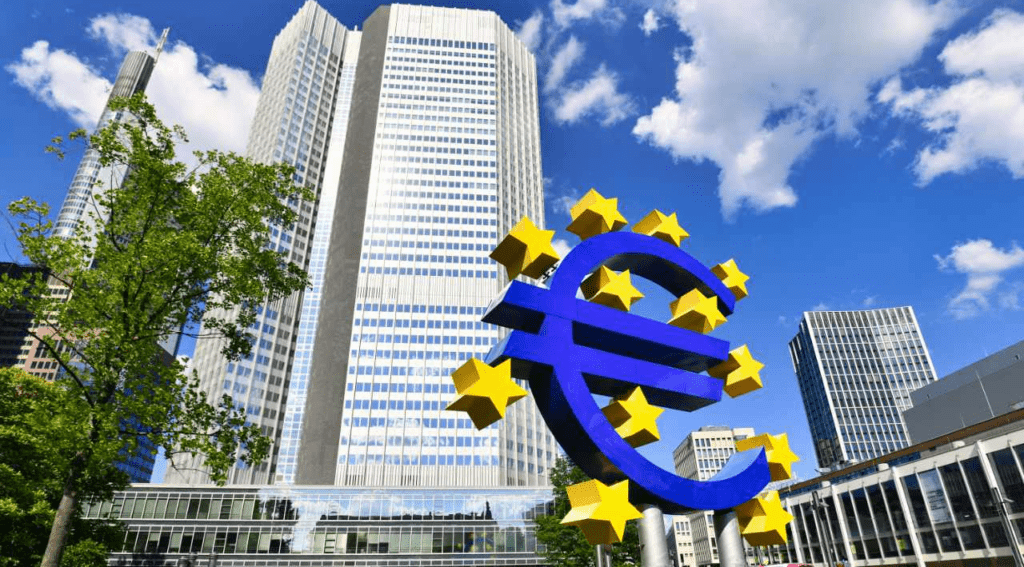 Christine Lagarde Calls For Regulatory Expansion In Crypto Bill After FTX Crisis