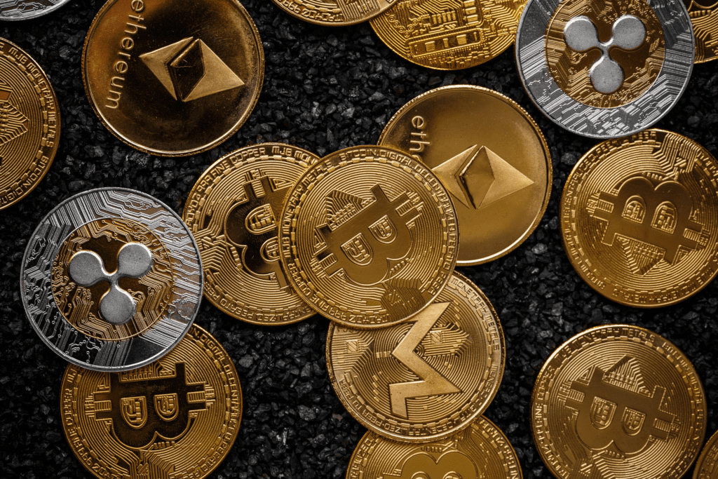 Solana And Two Altcoins Turn Bullish In The Last 7 Days Of January