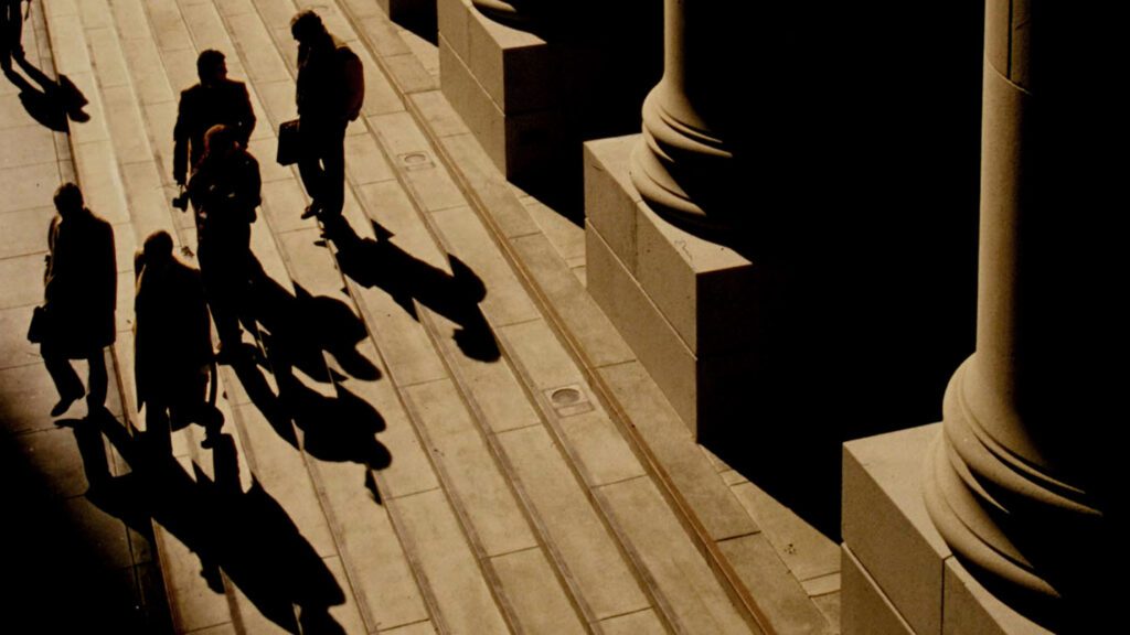Navigating The Hazards Of Shadow Banking In Crypto - Expert Tips For Safety! 2 Navigating The Hazards Of Shadow Banking In Crypto - Expert Tips For Safety!