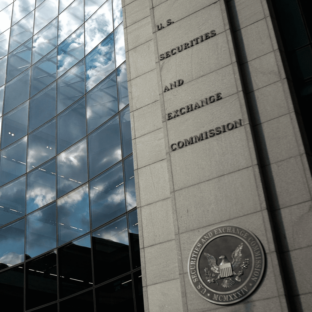 After Severely Punishing Kraken, Will The SEC Attack BUSD Again? 1 After Severely Punishing Kraken, Will The SEC Attack BUSD Again?