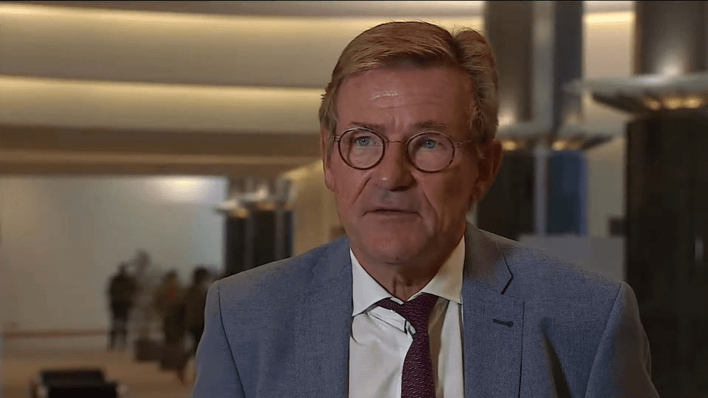 Cryptocurrency Ban Urged By European Parliament Member Amid Banking Turmoil