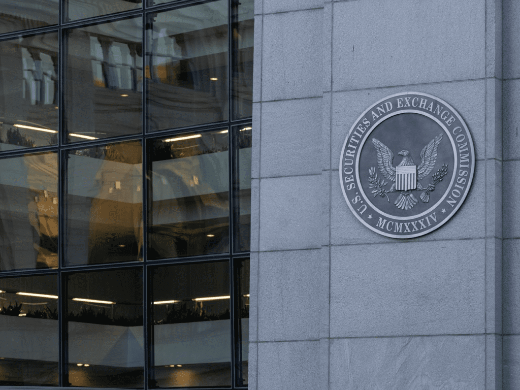 Former Coinbase Manager Settles Charges With SEC In Insider Trading Case 2 Former Coinbase Manager Settles Charges With SEC In Insider Trading Case