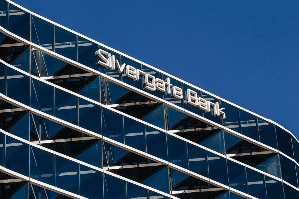 NYSE Suspends Silvergate, 230 Jobs Will Be Cut