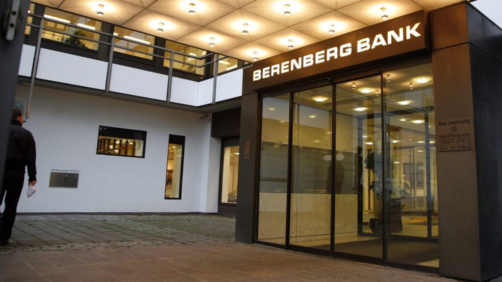 Coinbase Shares Price Target Cut By Berenberg Against The SEC Challenge