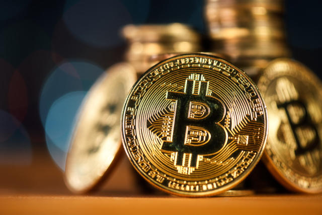 Bitcoin's Price Soars To New Heights, But For How Long? 3 Bitcoin's Price Soars To New Heights, But For How Long?