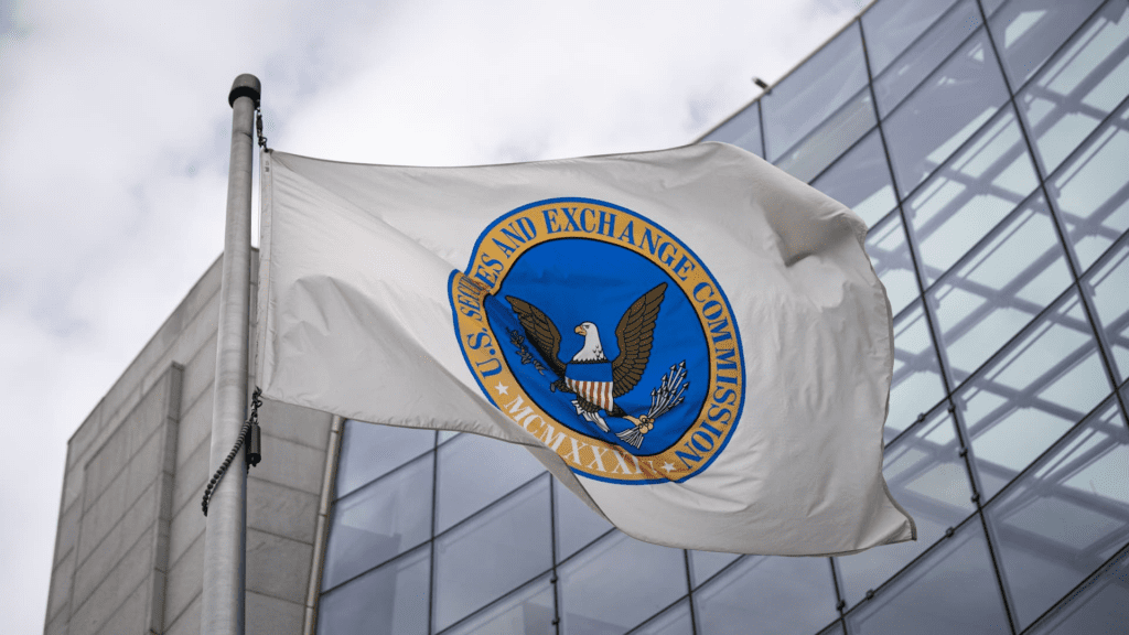 Former CFTC Chairman Criticizes SEC's Lawsuit Against Exchanges As Boring