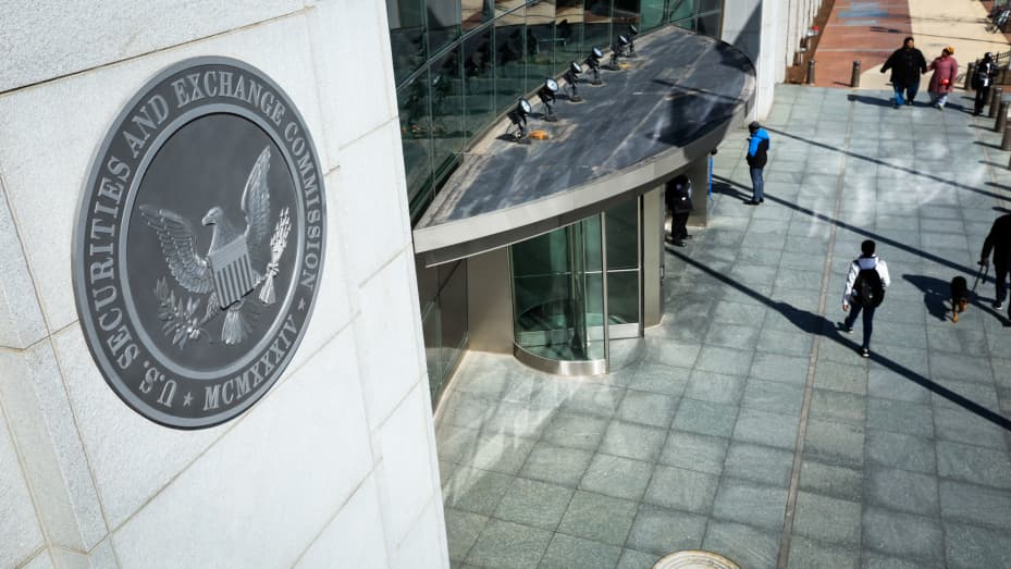 SEC Cracks Down On Crypto Fraud: 18 Defendants Charged In DEBT Box Scandal