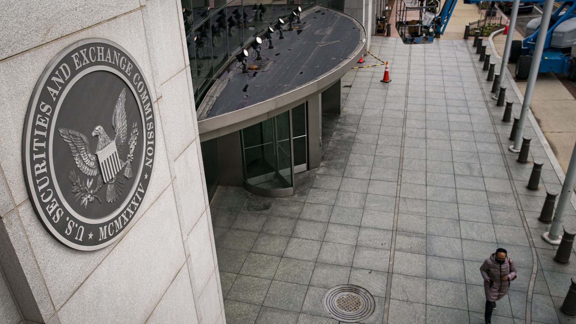 SEC Escalates Battle With Binance.US As The Agency Requests Court Investigation
