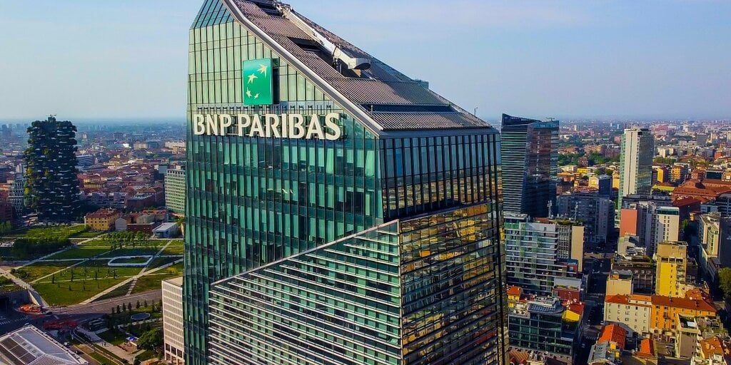 BNP Paribas Buys BlackRock spot Bitcoin ETF Shares!